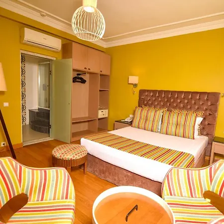 Comfortable Flat With Jacuzzi Near Hadrian's Gate Ubytování v soukromí Antalya